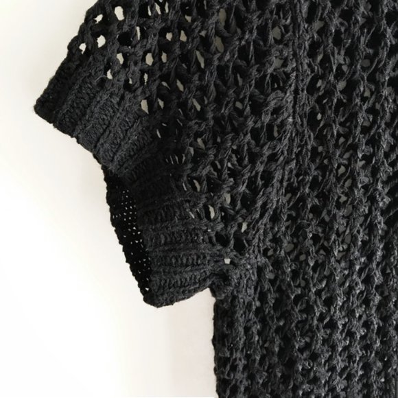 Size-M, H&M oversized pointelle knit half sweater - Picture 3 of 3